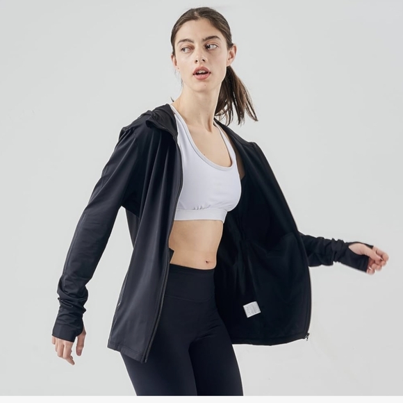 NWT medium Black UPF 70+ Sun Protection Hoodie Long Sleeve Sweater zip up - Picture 7 of 13